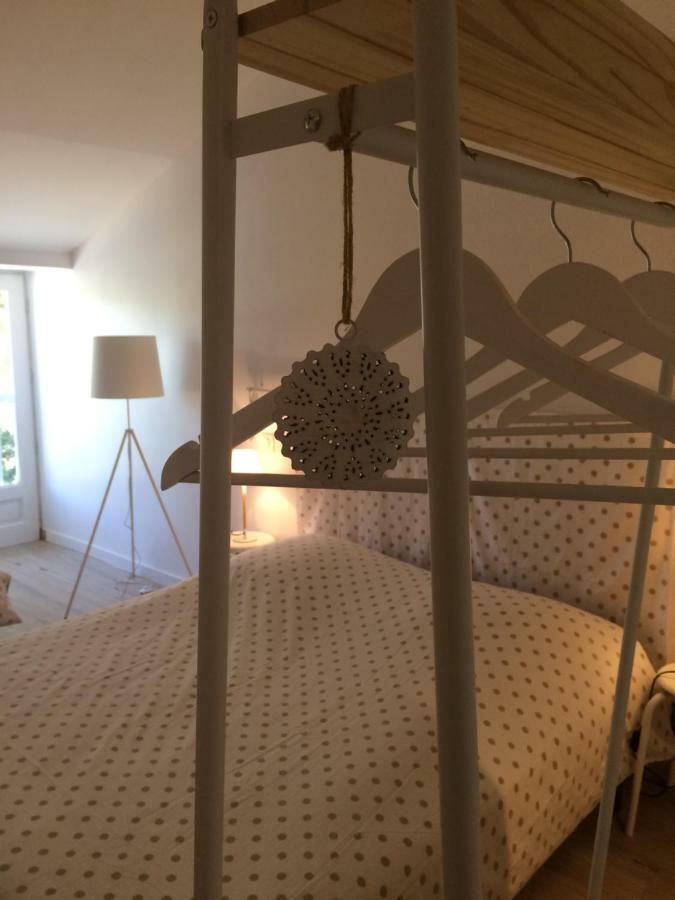 Le Petit Monty Gite Cote Etang Saint-Malo-du-Bois Eksteriør billede